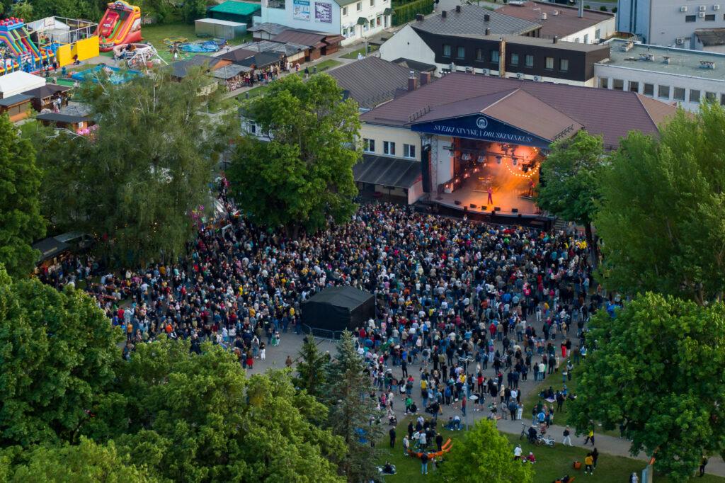 We invite you to the 230th birthday of Druskininkai: brightly coloured carnival, thrilling summer time rhythms and the flaming Druskonis lake